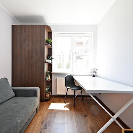 Wola Apartment 바르샤바 외부 사진