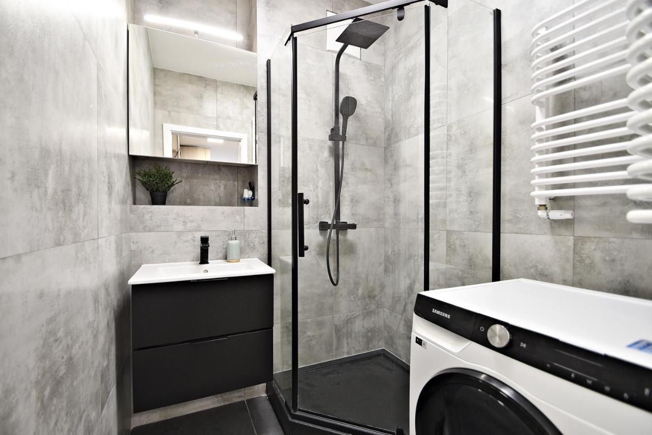 Wola Apartment 바르샤바 외부 사진